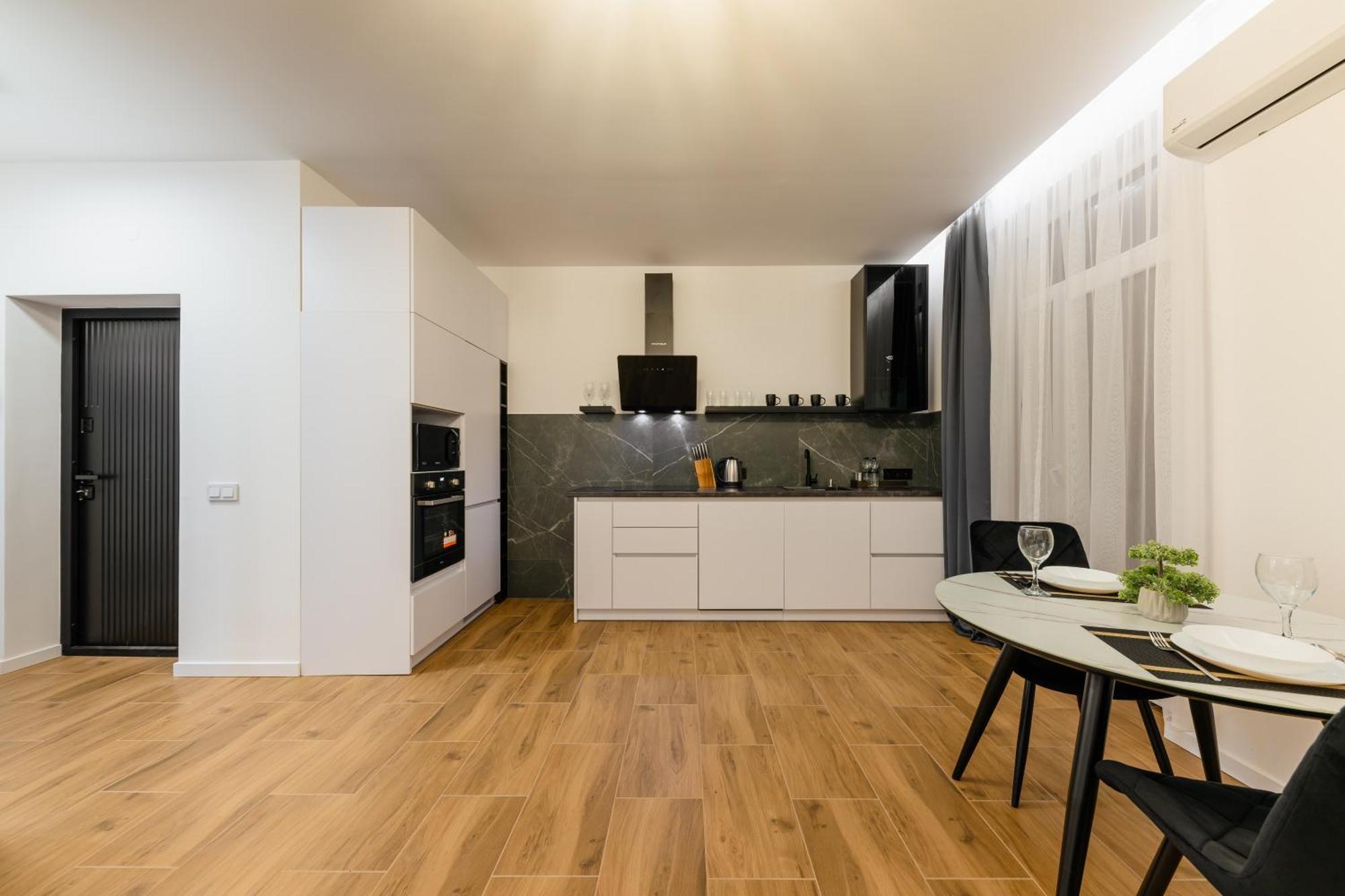 Luxury Apartments Laborca Uzhhorod Exterior foto